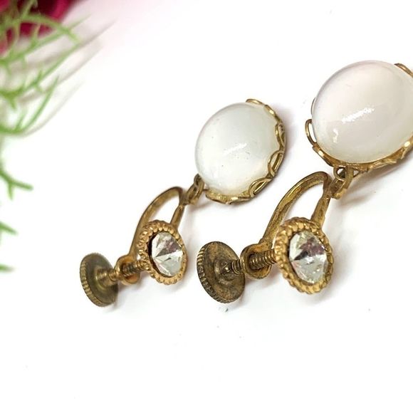 VINTAGE⚜️ANTIQUE Moonstone Dangle Clip Earrings - Picture 9 of 10
